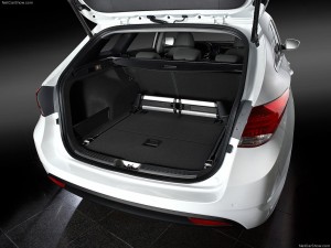 Hyundai-i40_2012_19
