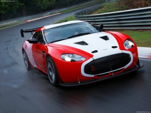 Aston_Martin-V12_Zagato_Racecar_2011_1