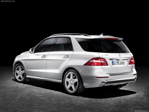 Mercedes-Benz-M-Class_2012_23