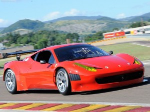 Ferrari-458_Italia_Grand_Am_2012_01