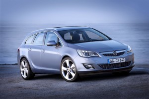 opel-astra-sports-tourer