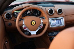 2012-Ferrari-California-3