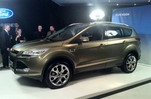 Ford Kuga 2013-1