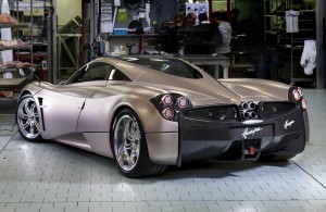 Pagani-Huayra-2