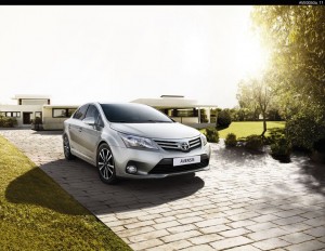 New Avensis-1