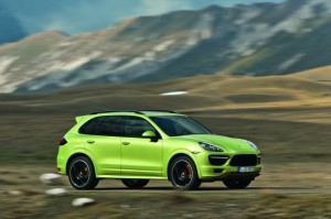 Porsche-Cayenne-GTS-3