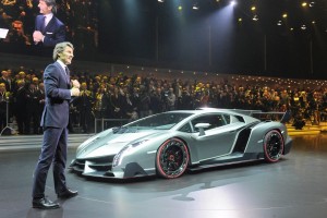 Lambo-Veneno-1