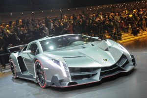 Lambo-Veneno-2