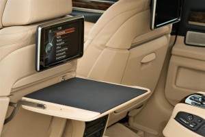 BMW-7-2