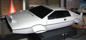 James-Bond's-Lotus-2