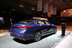 Hyundai-Genesis-2