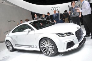 Audi-TT-Quattro-Sport-1