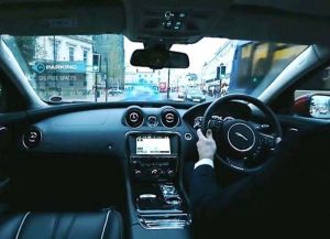 Jag-LR-Urban-Windscreen-3