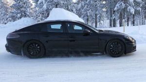 Porsche-Panamera-Spied-2