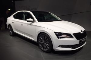 New-Skoda-Superb-1