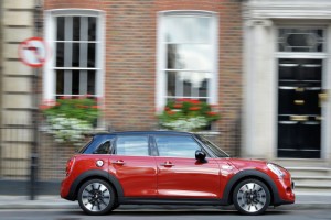 MINI-JCW-5D-2