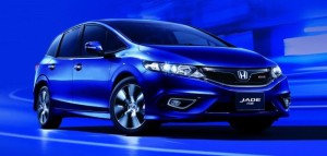 Honda- Jade RS- Minivan-1