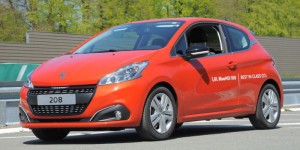 Peugeot-208-BlueHdi-100-1