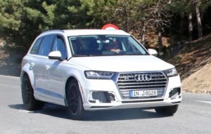 Audi-Q8-SUV-TestMule-Spied-1
