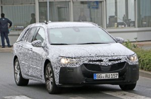opel-insignia-spied-1