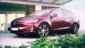 tesla-modelx-byvilner-1