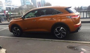 DS-7-Crossback-2