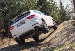 Maserati-Levante-2