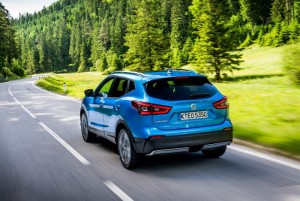 Nissan-Qashqai-2