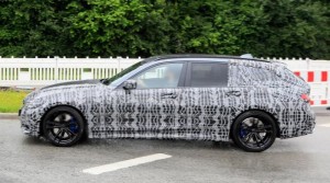 BMW-3-Series-Estate-2019-Spied-2